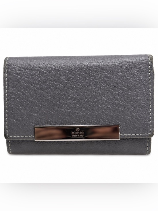 Gucci Accessories - Gucci Gray Pebbled Leather 6 Hook Key Fob Made in Italy